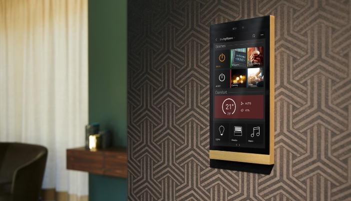 Ellie, the ultimate touch panel for Basalte Home to control lights, climate, music and more around the house.