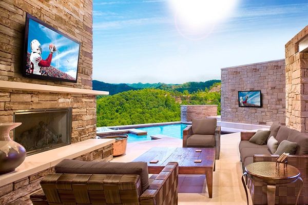 Outdoor Entertainment System