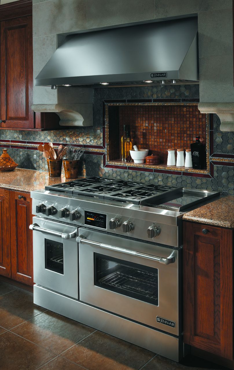 Jenn Air range in display kitchen