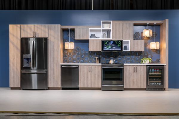 GE 30'' Stainless Steel Freestanding Gas Range