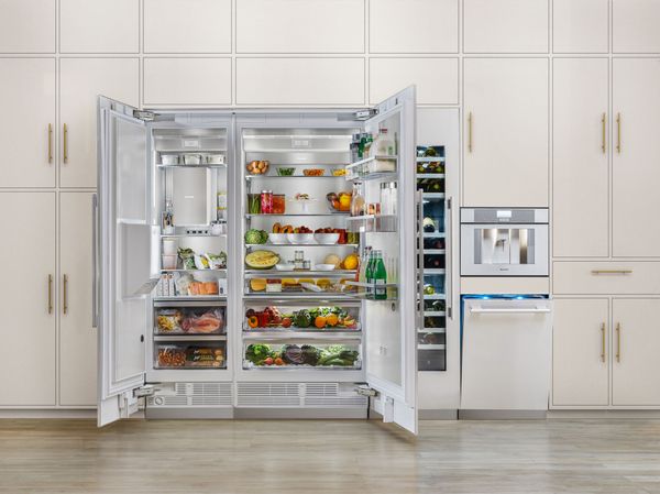Thermador Freedom 36 in. 20.8 Cu. Ft. Stainless Steel Counter Depth French Door Refrigerator