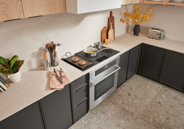 Front view of a thor cooktop in a Japandi style kitchen 