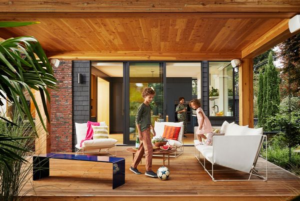 Outdoor Entertainment Area