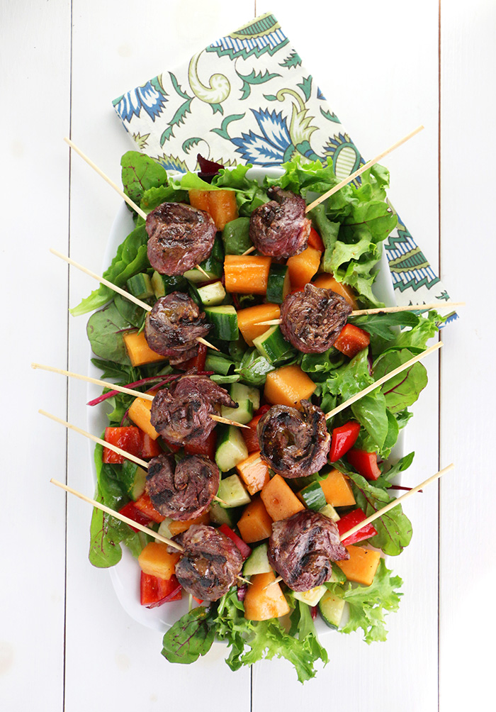 Steak with Cantaloupe Salad