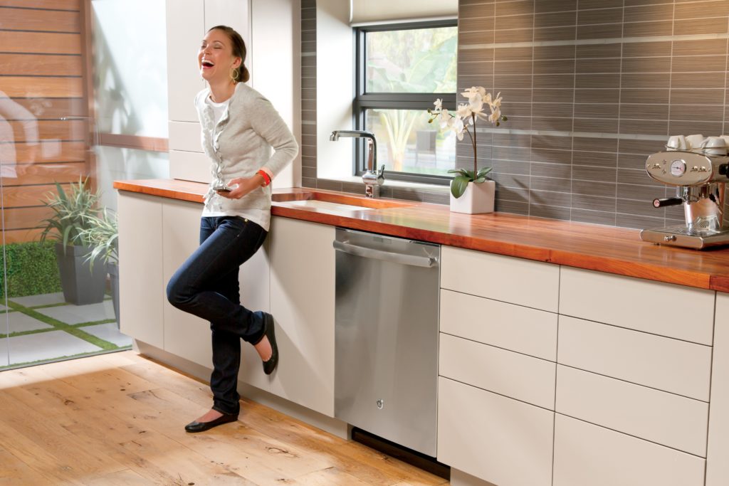 A Look Back at Some Innovations in Dishwashers