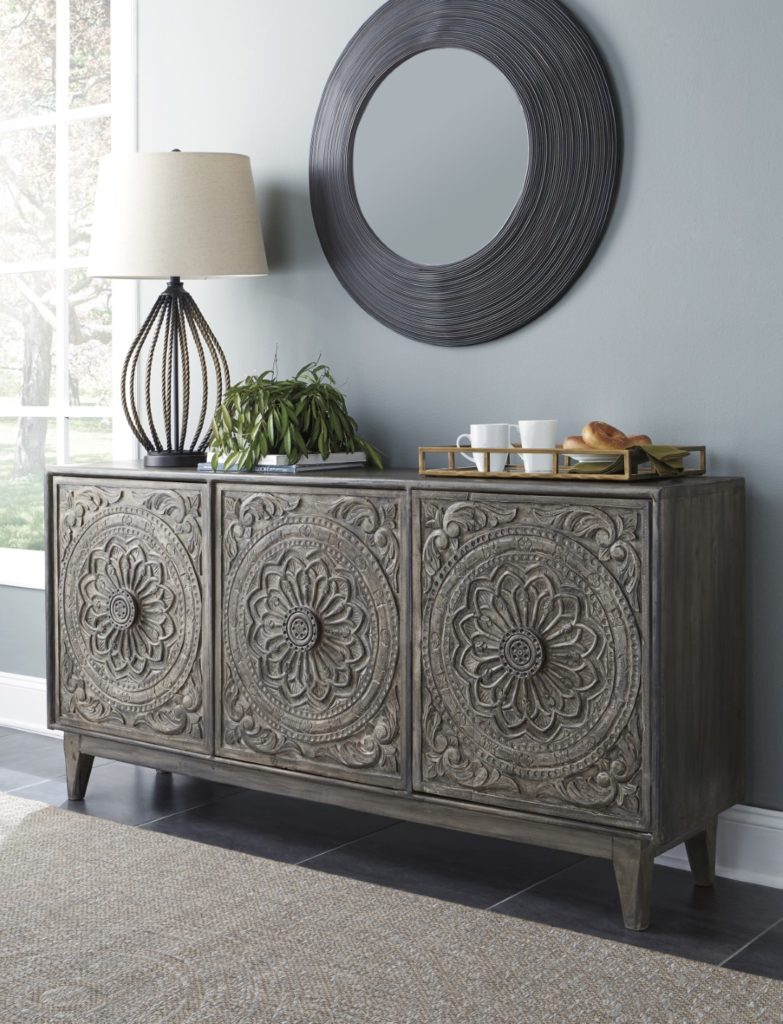 Statement piece by Signature Design by Ashley (Large)