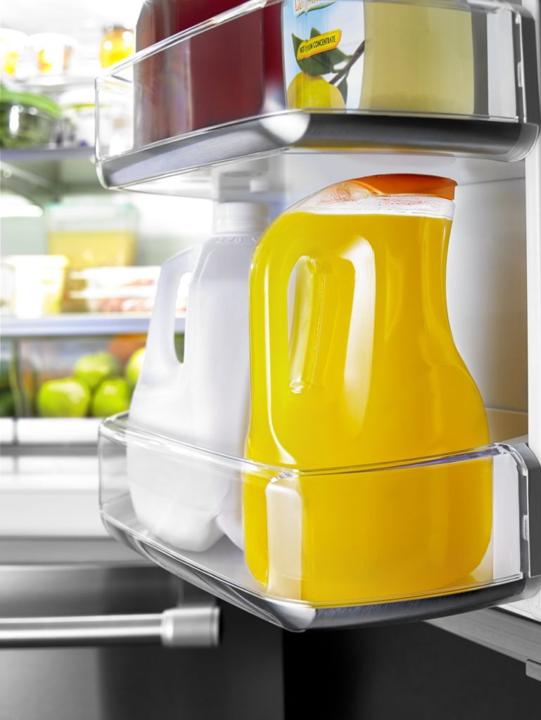 réfrigérateurs Maytag dotés de balconnets profonds de porte
