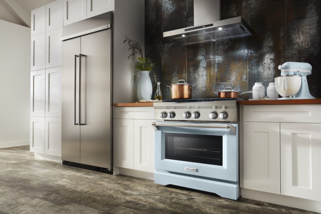 The Difference Between KitchenAid Slide-In and Freestanding Ranges