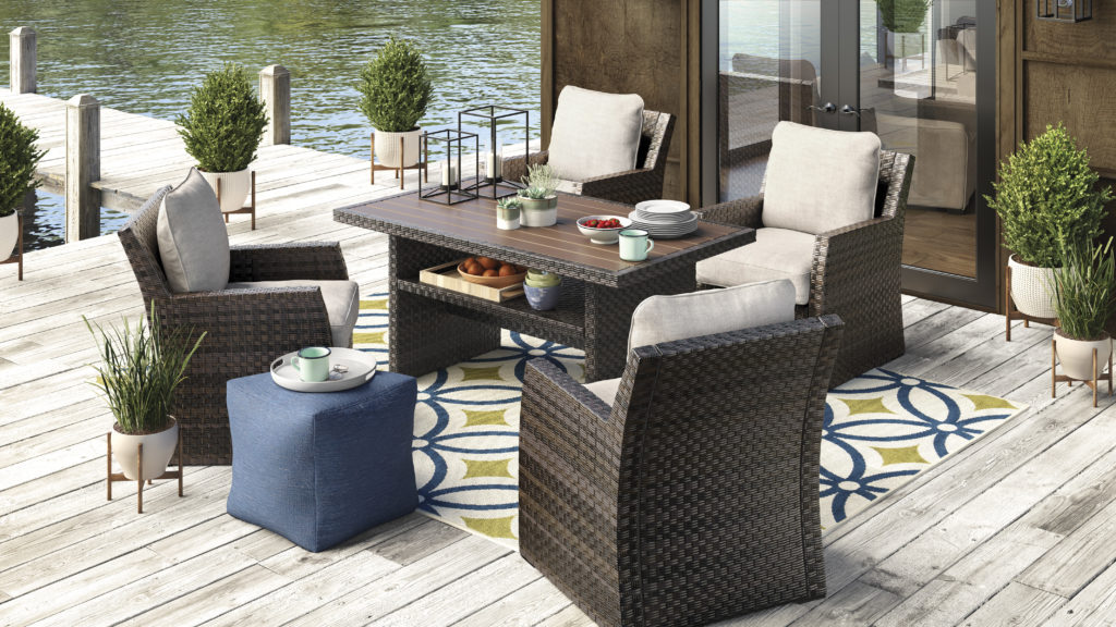 Outdoor Dining Set