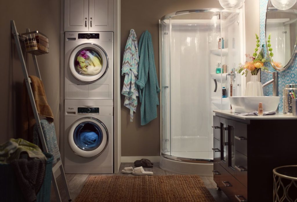 Laveuse et sécheuse compacts de Whirlpool