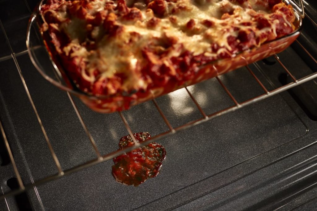 Whirlpool’s AquaLift Vs. Traditional Self-Cleaning Ovens
