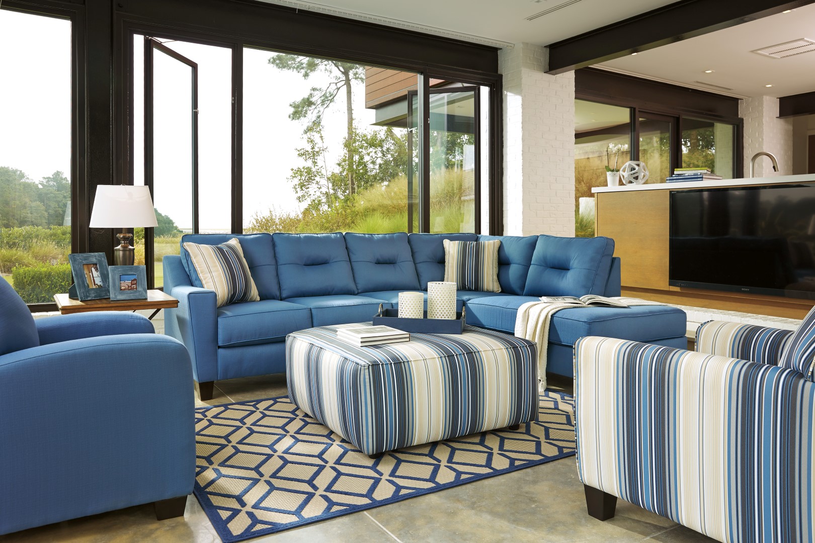 Ashley Kirwin Nuvella 99603 Sectional