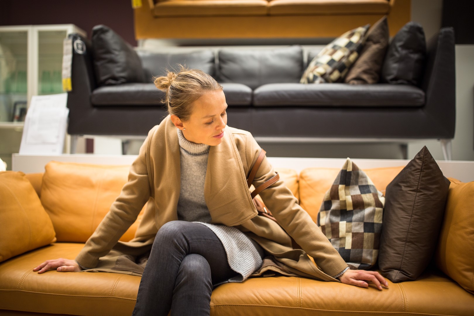 How to Save Money on Buying Furniture