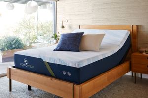 Serta iComfort ECO 12" Foam Medium Tight Top King Mattress