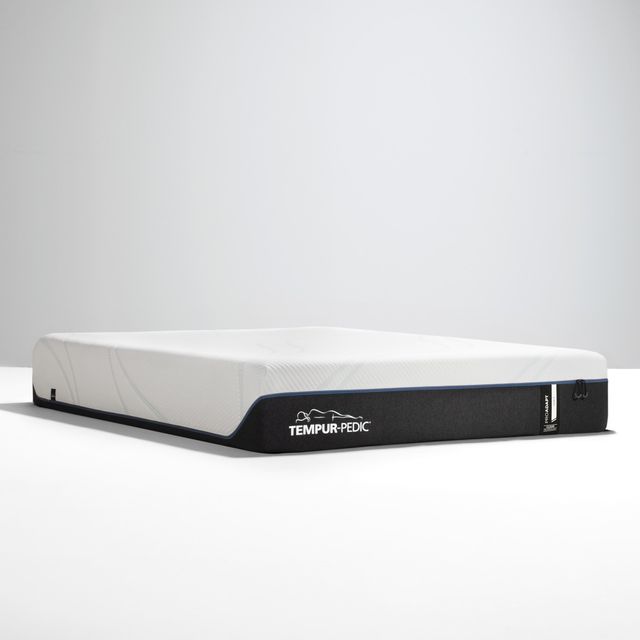 Front view of the Tempur-Pedic TEMPUR-ProAdapt mattress 