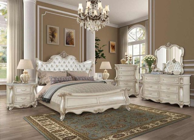 New Classic® Furniture Monique 4 Piece White King Bedroom Set