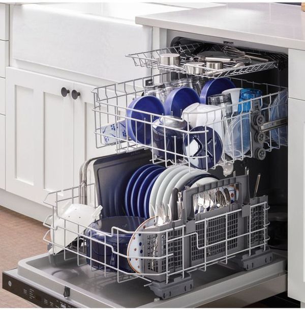 GE 24" Fingerprint Resistant Stainless Steel Built In Dishwasher