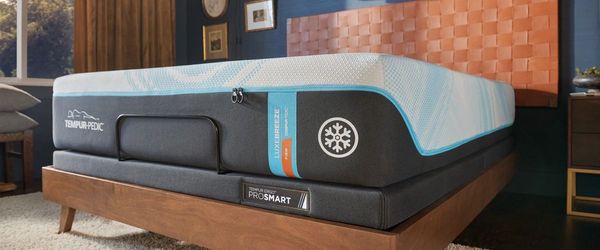 Tempur-Pedic 13" TEMPUR-Material Firm Tight Top King Mattress Tempur-Pedic 2.0 TEMPUR-LuxeBreeze 2.0 13" TEMPUR-Material Firm Tight Top King Mattress