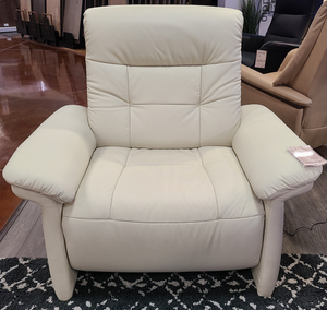 Stressless by Ekornes Mary Power Recliner with Upholstered Arme