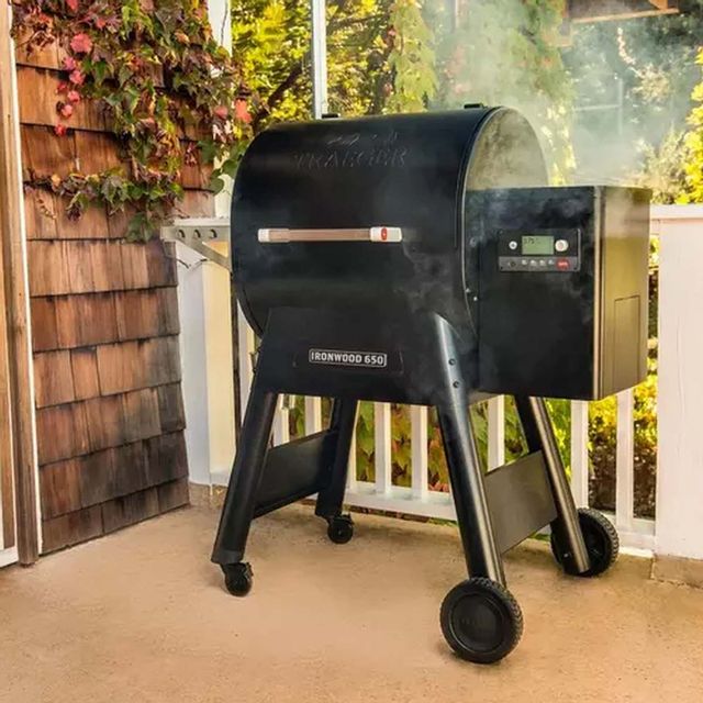 traeger-smoker
