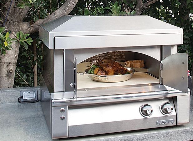 front view of an alfresco outdoor pizza oven 