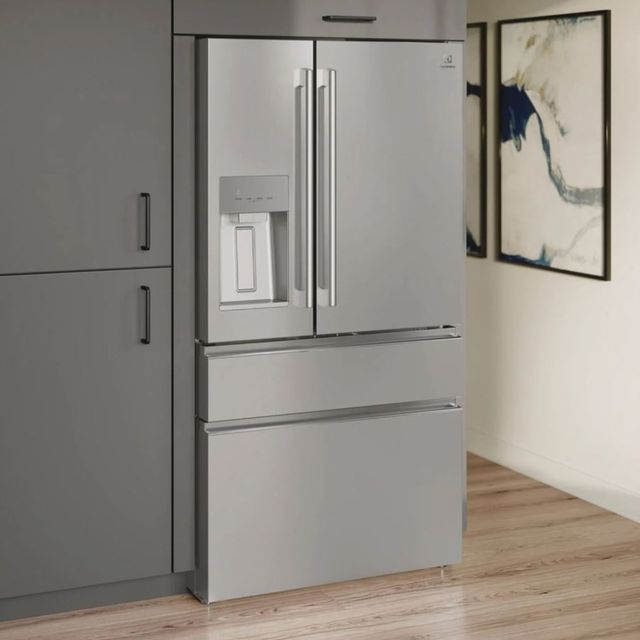 A modern kitchen with stainless steel Electrolux Appliances