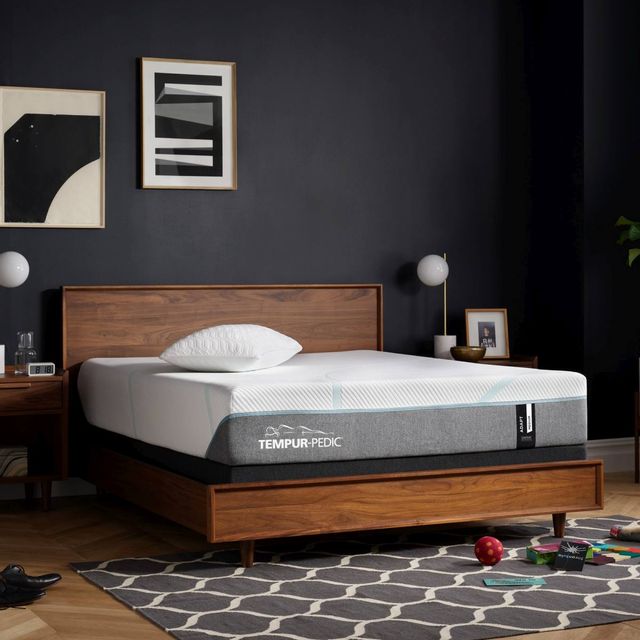 Tempur-Pedic® TEMPUR-Adapt® Medium Queen Mattress