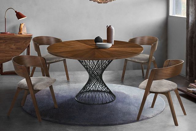 : Armen Living Cirque Jackie 5 Piece Walnut Dining Set lifestyle image