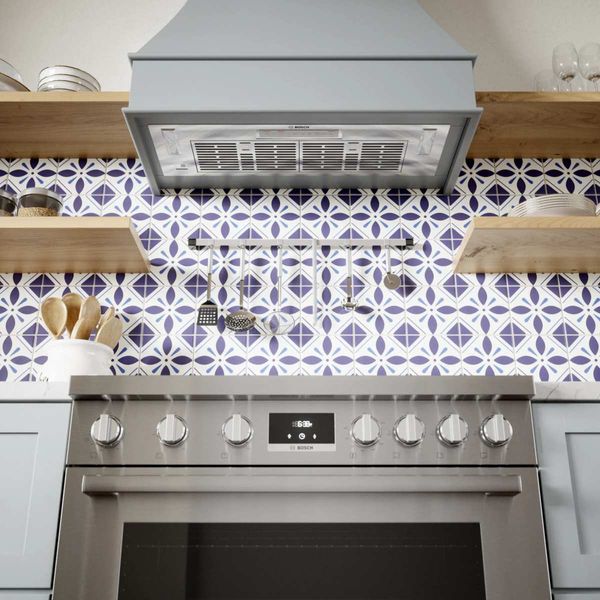 Bosch 800 Series 36" Stainless Steel Insert Range Hood